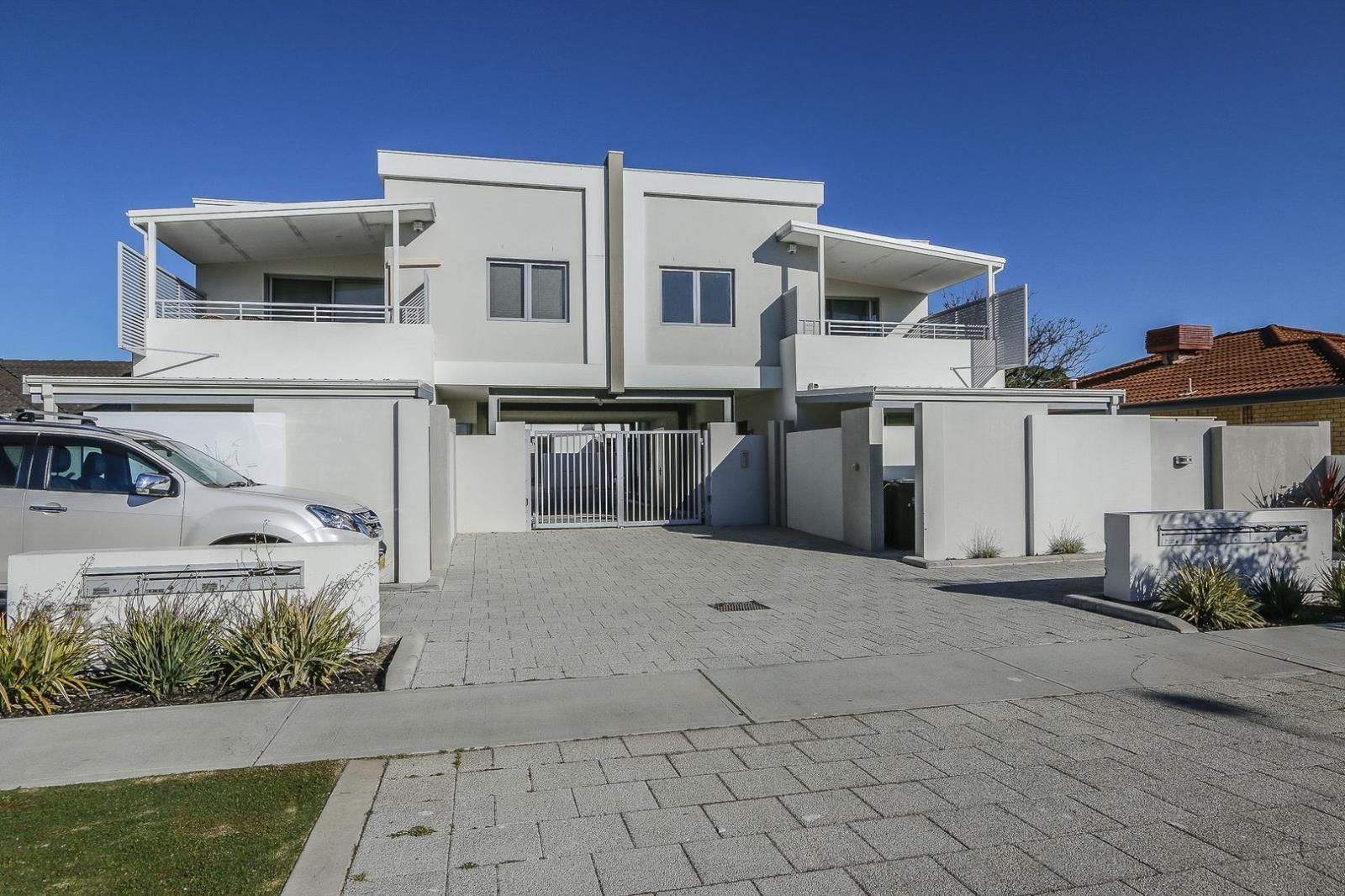 2 bedrooms Apartment / Unit / Flat in 1/45 Bushby Street MIDVALE WA, 6056