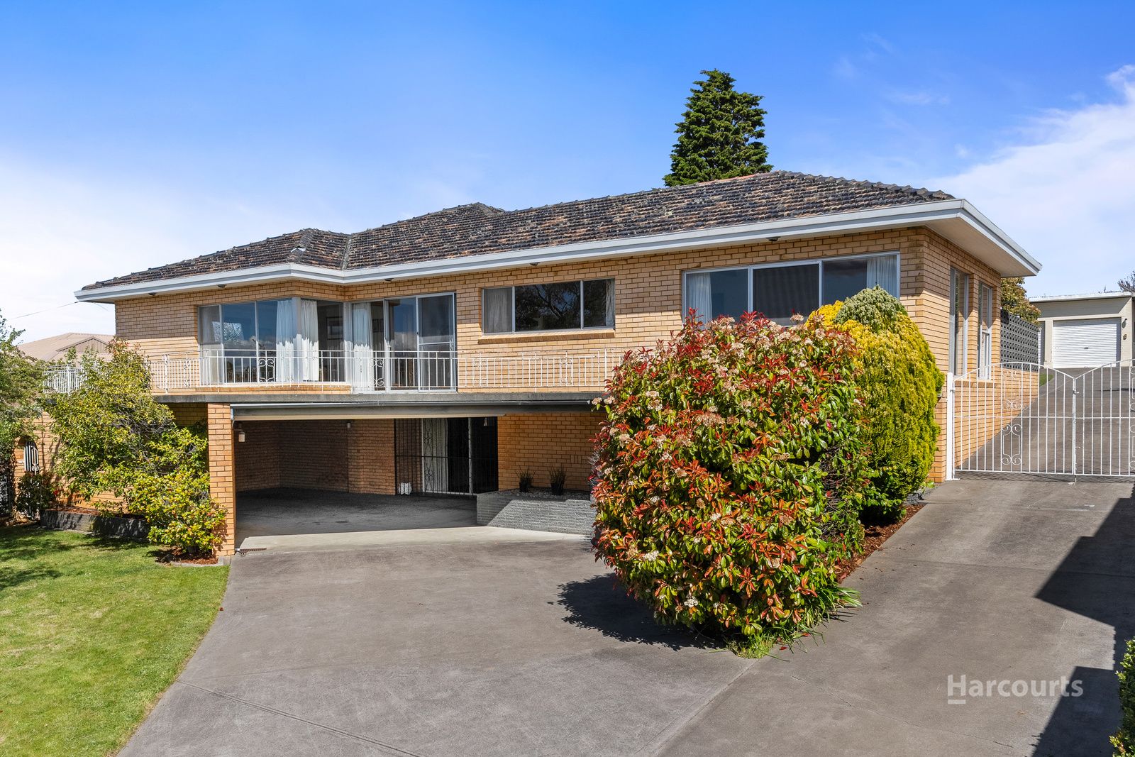 4 bedrooms House in 9 Senator Street MOUNT STUART TAS, 7000