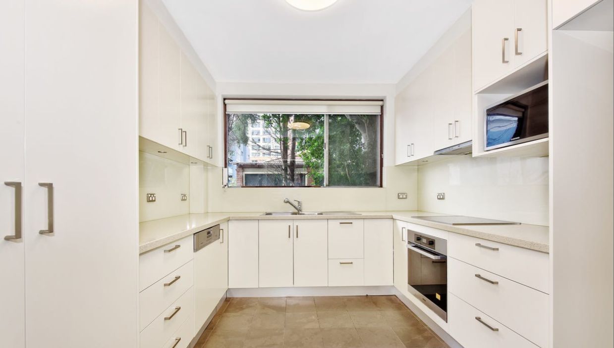 2 bedrooms Apartment / Unit / Flat in 5/31 Churchill Avenue STRATHFIELD NSW, 2135