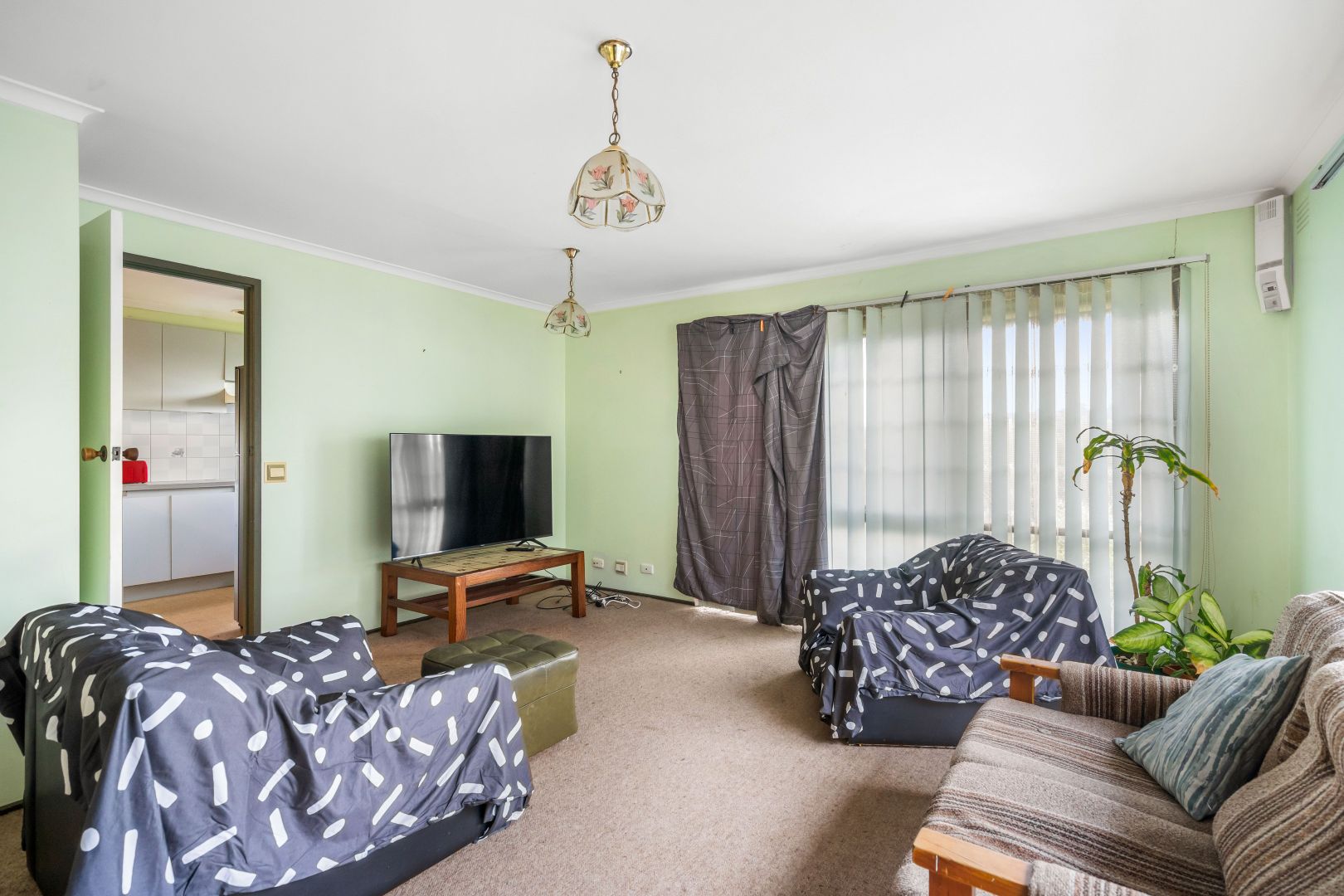 74 Corowa Crescent, Greensborough VIC 3088 Domain