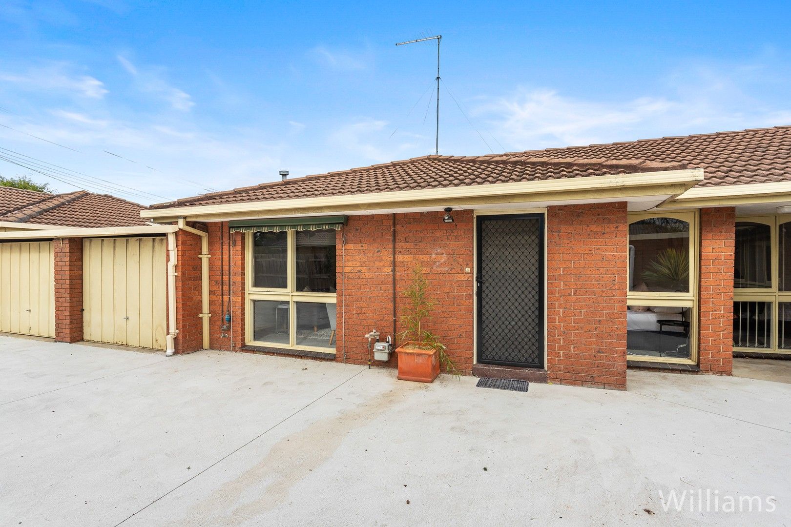 2/10 Steel Street, Spotswood VIC 3015, Image 0