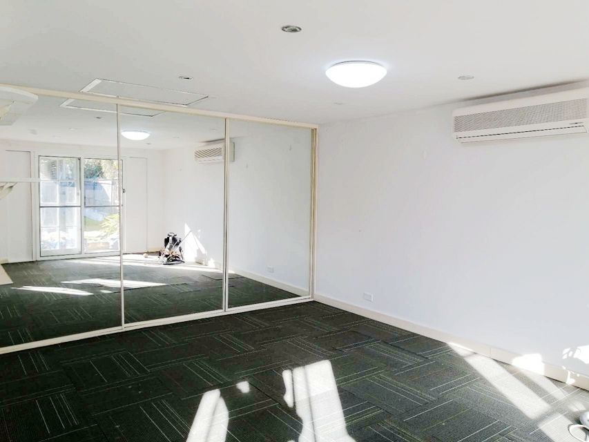 1 bedrooms Apartment / Unit / Flat in 4/100 Manchester Road GYMEA NSW, 2227