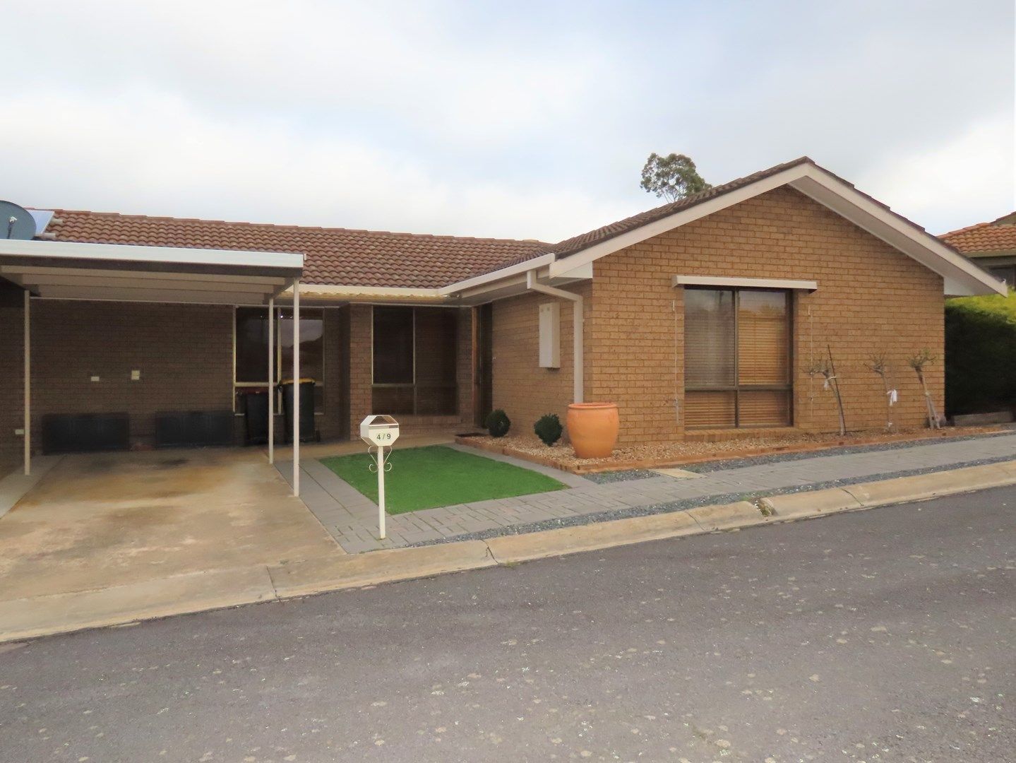 4/9 Scherger Crescent, Ararat VIC 3377, Image 0