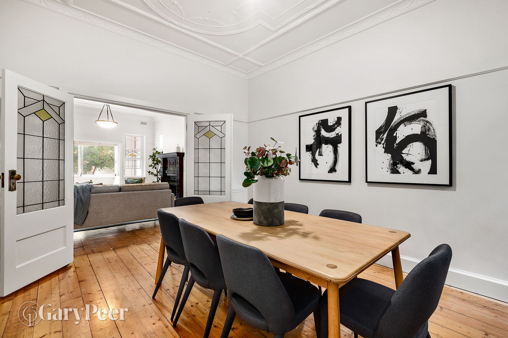 1/3 Robe Street, St Kilda VIC 3182, Image 2