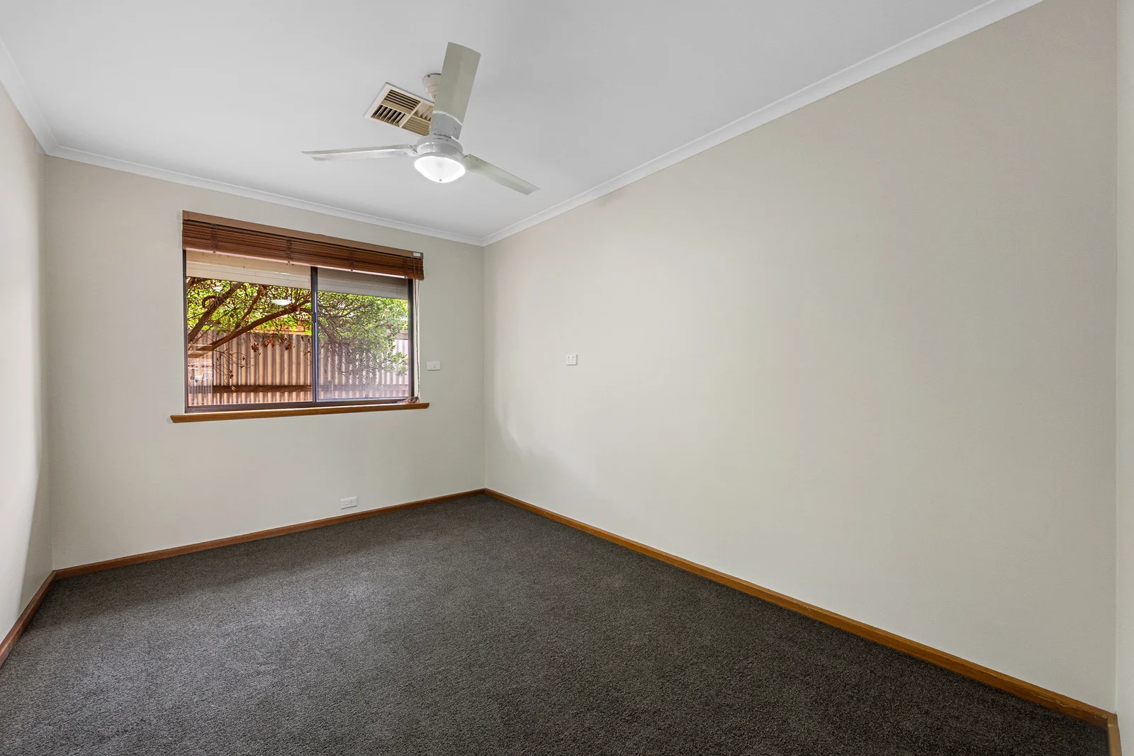 Additional image 13 of 28 Garden Crescent, Murray Bridge SA 5253