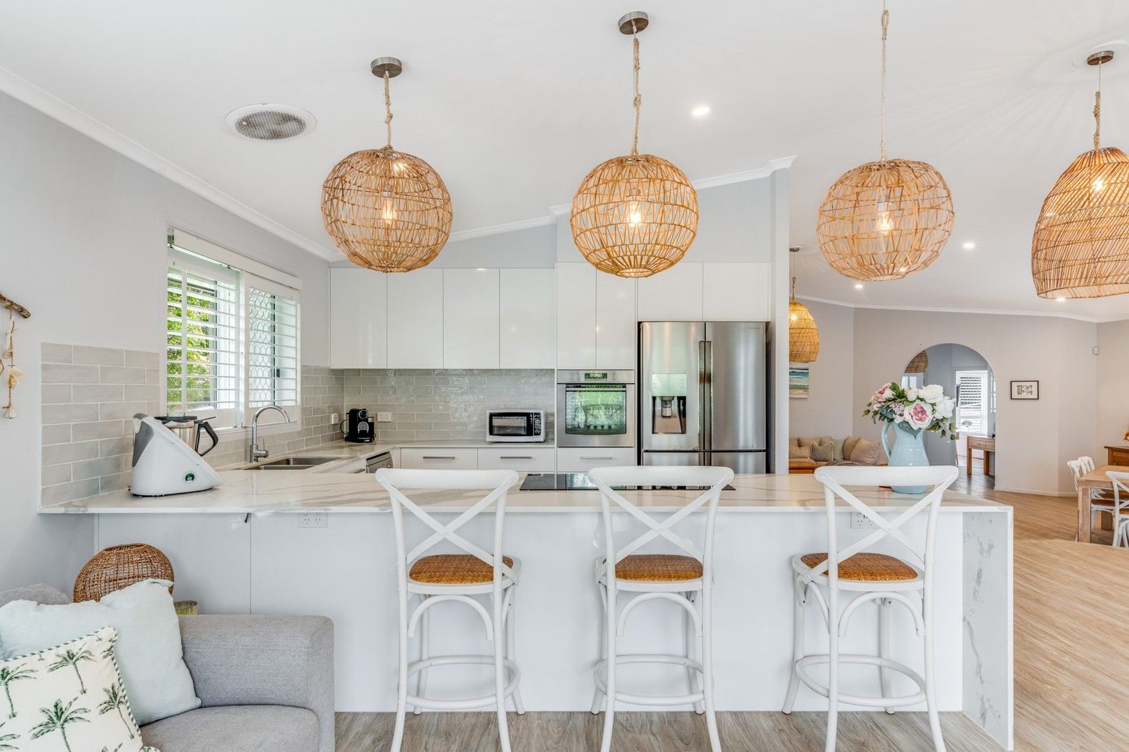 9 Sundowner Court, Mermaid Waters QLD 4218 Domain