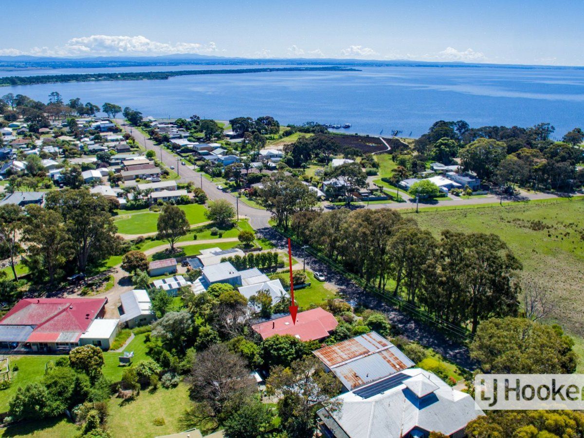 12 Tait Street, Eagle Point VIC 3878, Image 0