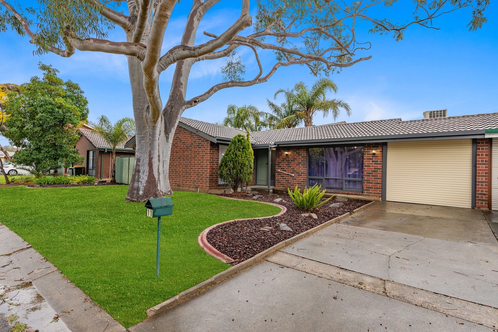 3 bedrooms House in 11 Onkaparinga Drive SALISBURY SA, 5108