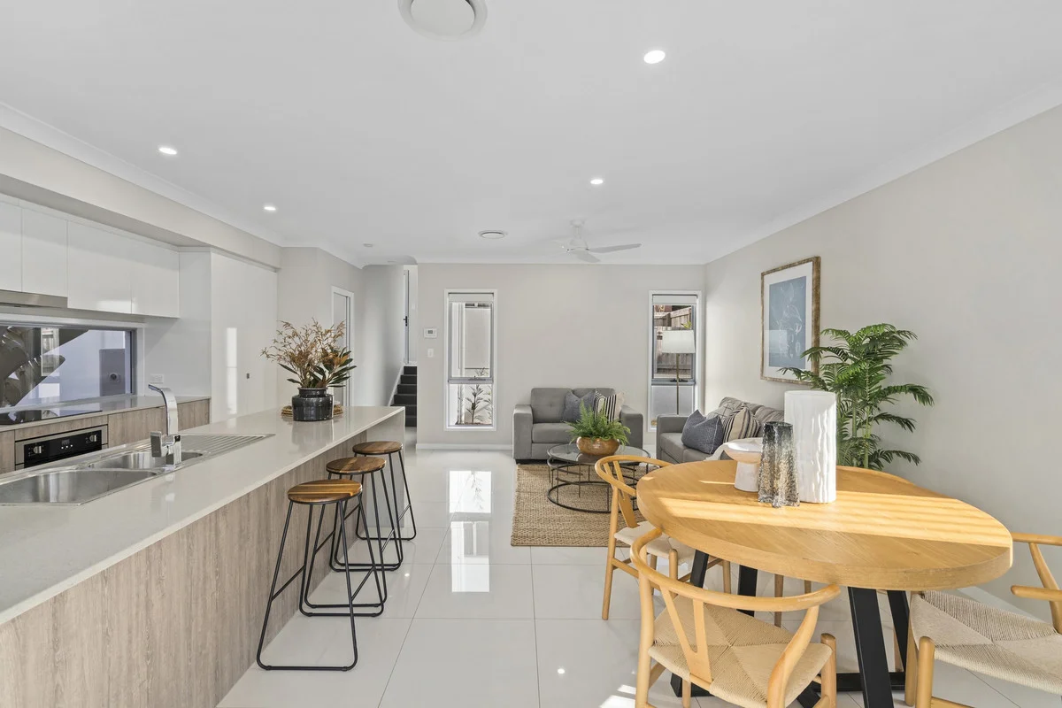 Additional image 10 of 5 Stonewood Circuit, Oxenford QLD 4210