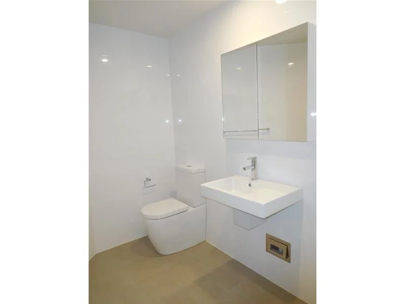 Additional image 7 of S403/77 Shortland Esplanade, Newcastle NSW 2300