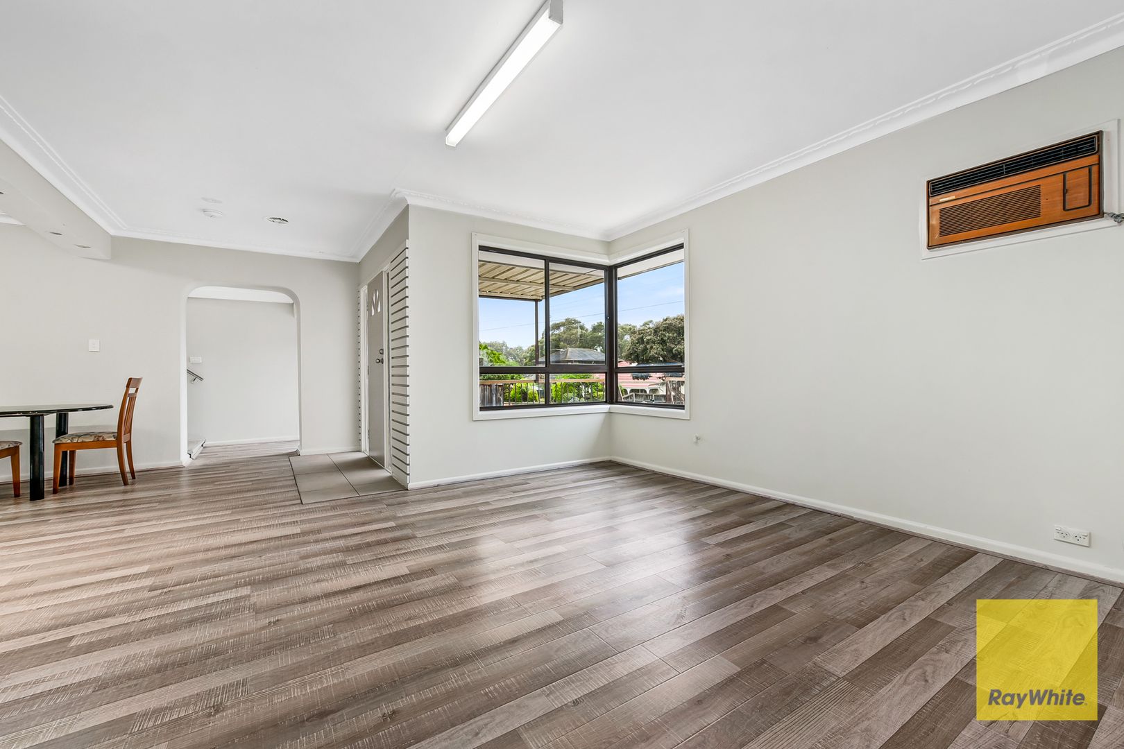 11-13 Dawn Avenue, Dandenong VIC 3175, Image 2