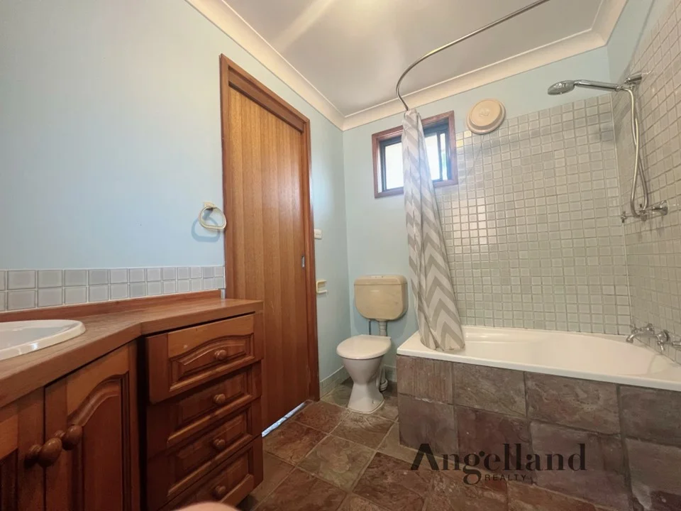 Additional image 5 of 1/10A Mercury Street, Beverly Hills NSW 2209