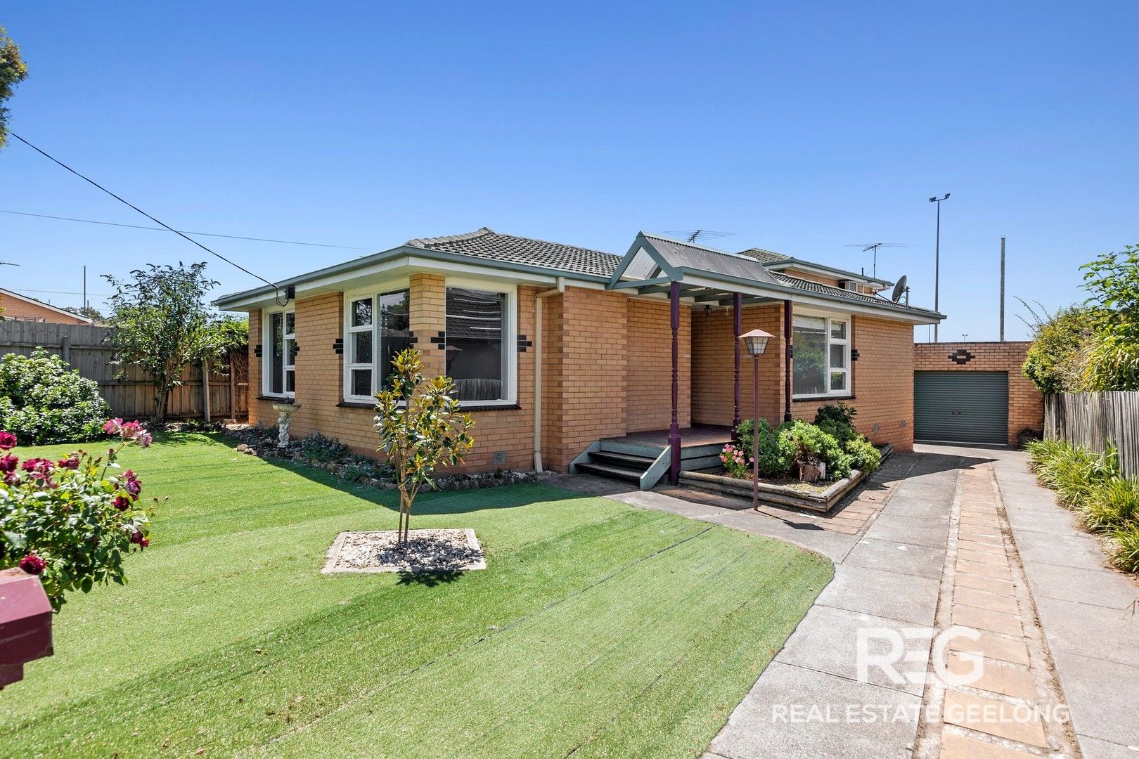 4 bedrooms House in 19 GLYN STREET BELMONT VIC, 3216