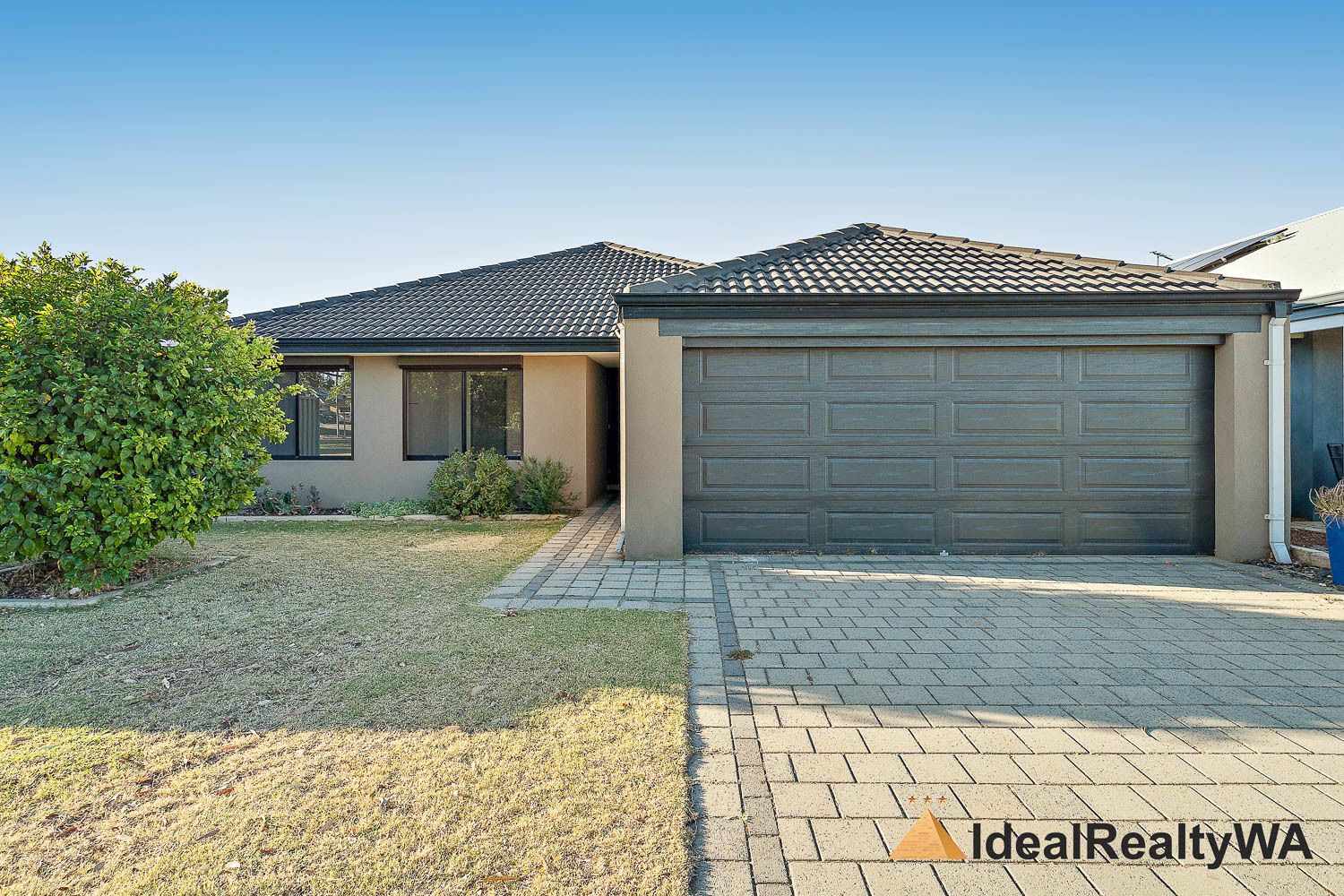 14 Humboldt Entrance, Aubin Grove WA 6164, Image 2