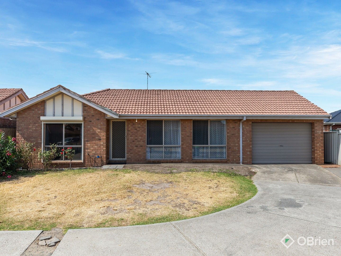 3 bedrooms Apartment / Unit / Flat in 2/9 Chircop Close SYDENHAM VIC, 3037