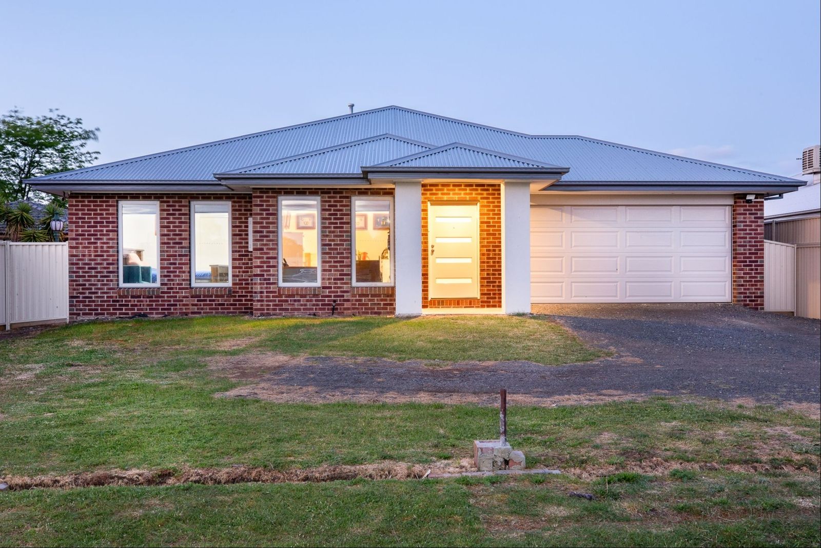 11 Sharpes Road, Miners Rest VIC 3352 Domain