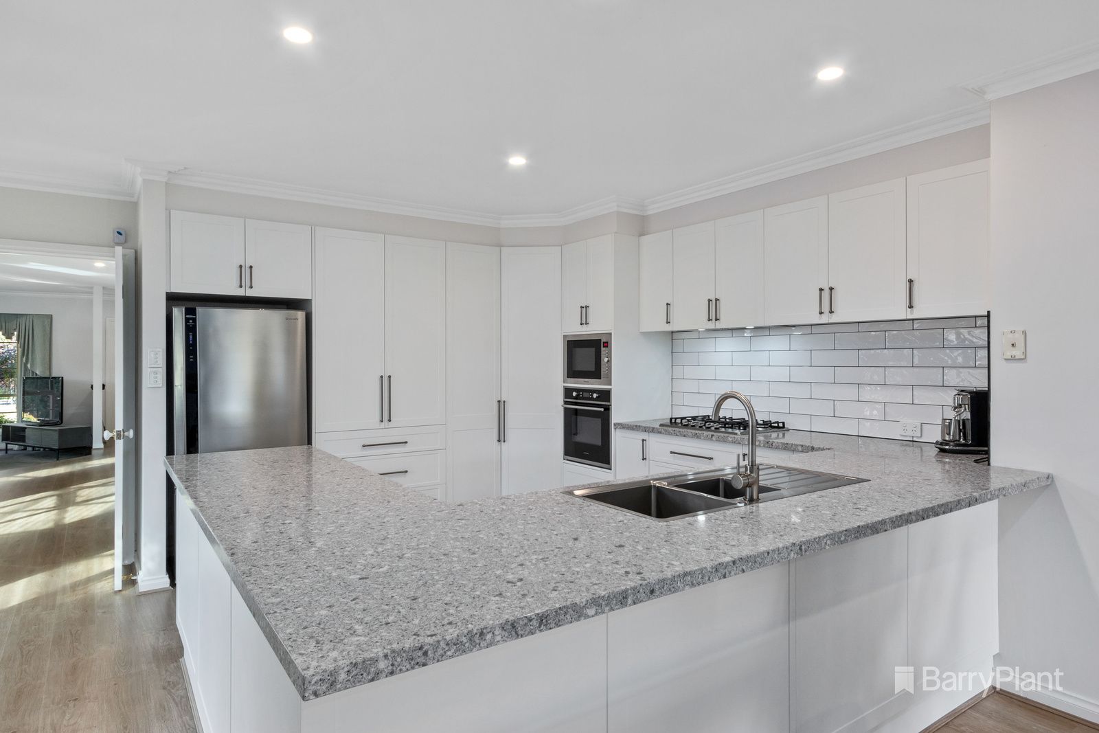 Sold 24 Memory Court Kilsyth South VIC 3137 on 05 Jun 2023