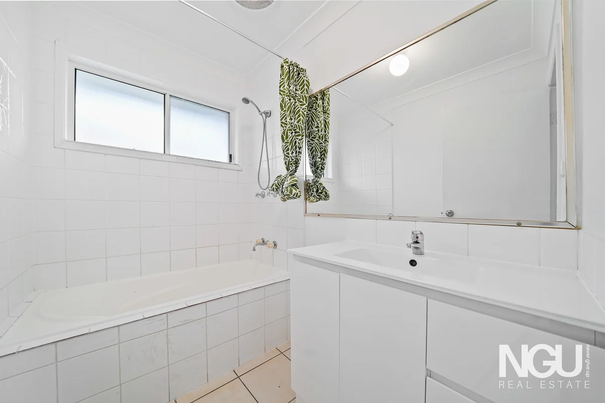 Additional image 11 of 52 Dennis Road, Springwood QLD 4127