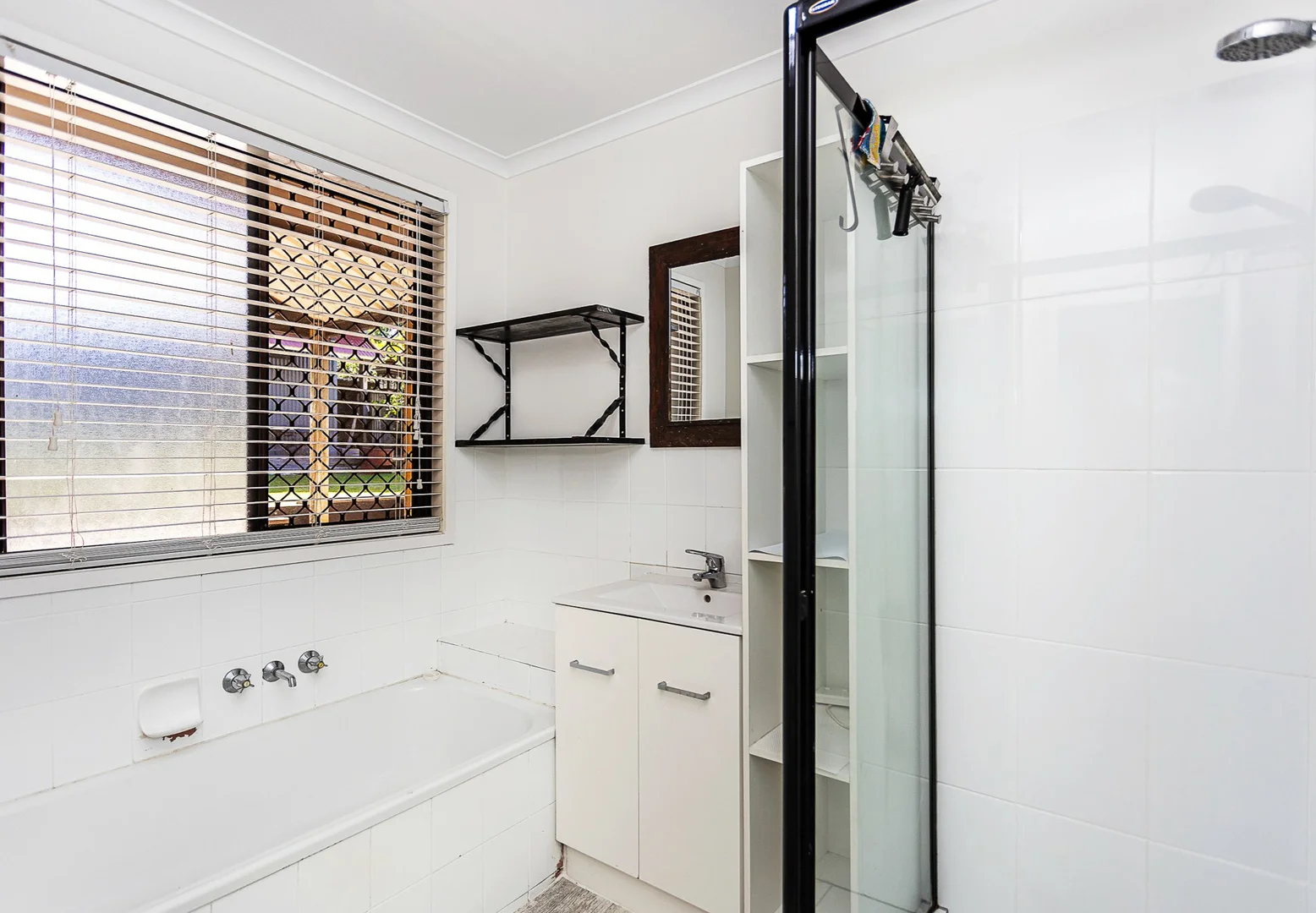 Additional image 11 of 12 Bushtree Court, Burleigh Waters QLD 4220