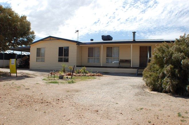 Picture of 9-11 Brougham Place, QUORN SA 5433