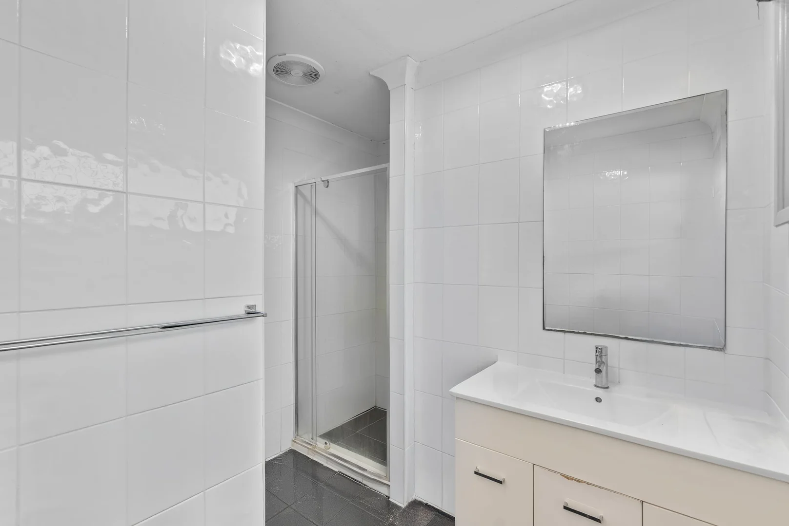 Additional image 7 of 3/3 Bruce Road, Woodridge QLD 4114