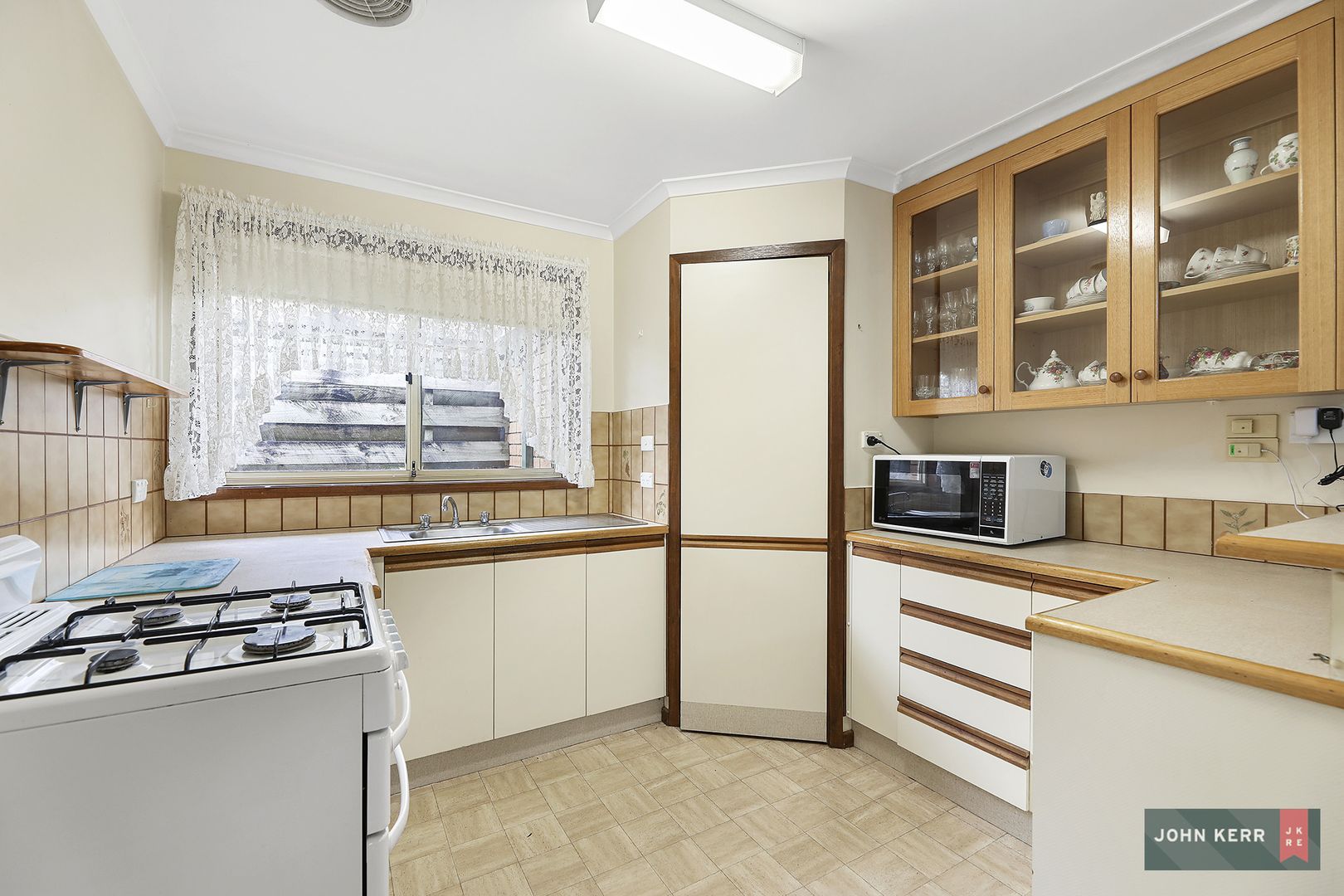 2/3 Baxter Court, Moe VIC 3825, Image 2