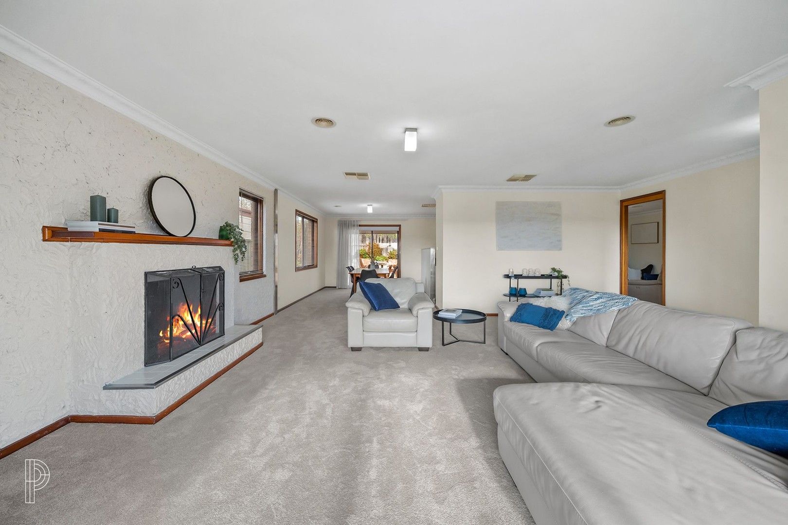 4 bedrooms House in 68A Castleton Crescent GOWRIE ACT, 2904