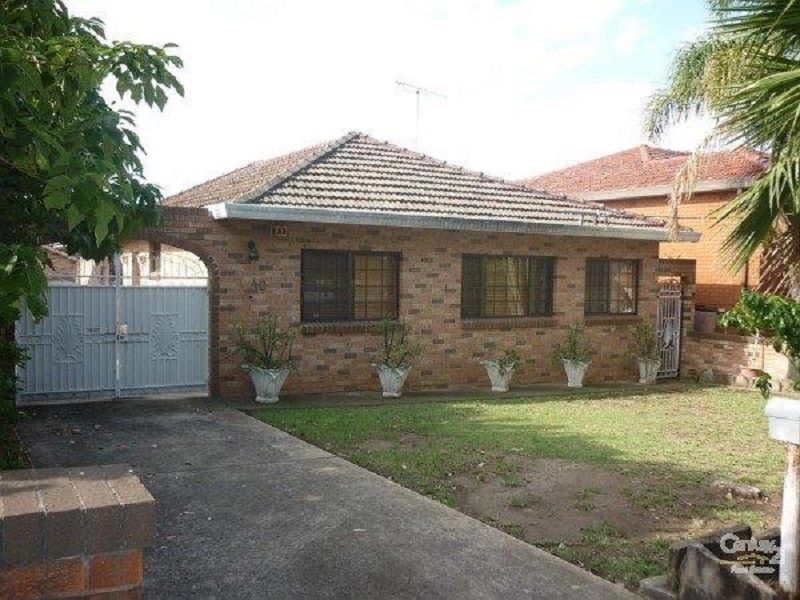3 bedrooms House in 40 Station Street FAIRFIELD NSW, 2165