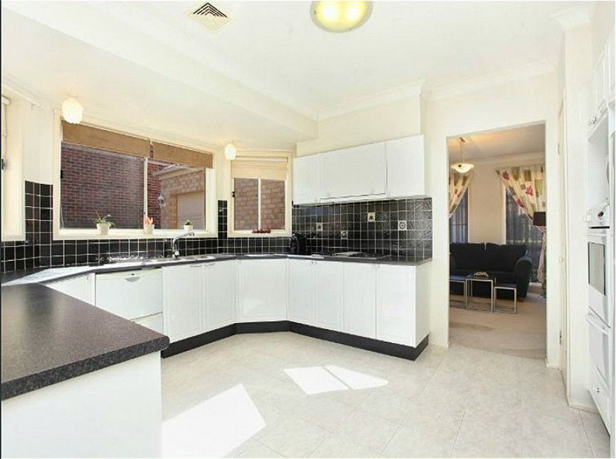 9 Hadlow Close, Beaumont Hills NSW 2155 House For Rent Domain