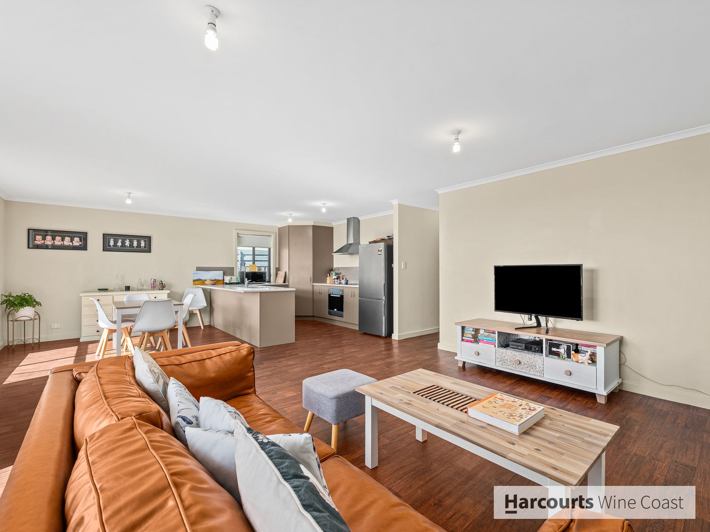 11a Seaview Street, Aldinga Beach SA 5173, Image 2