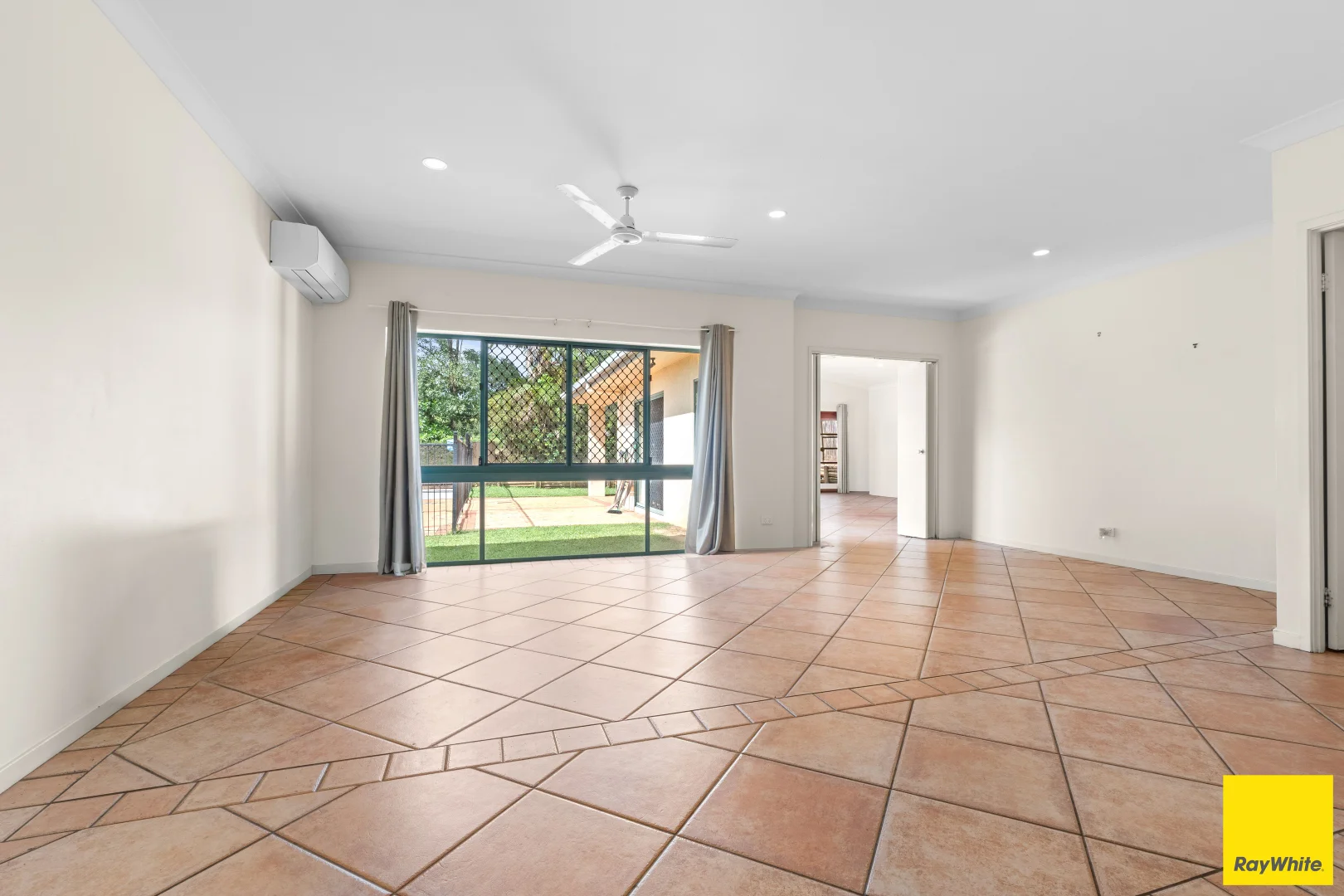 Additional image 6 of 19 West Parkridge Drive, Brinsmead QLD 4870