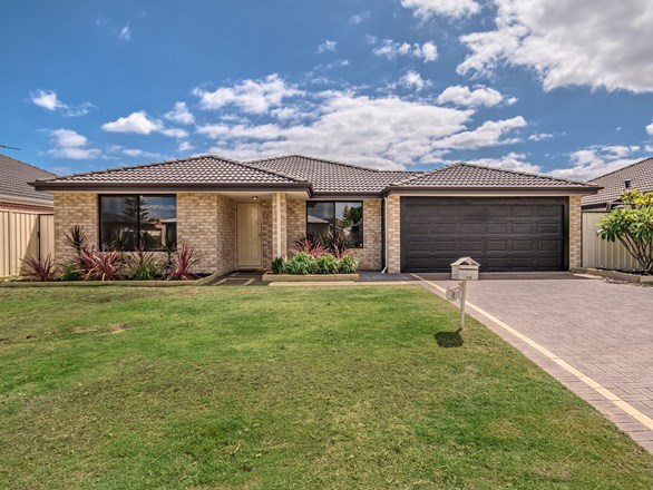 8 Sevilla Terrace, Port Kennedy WA 6172