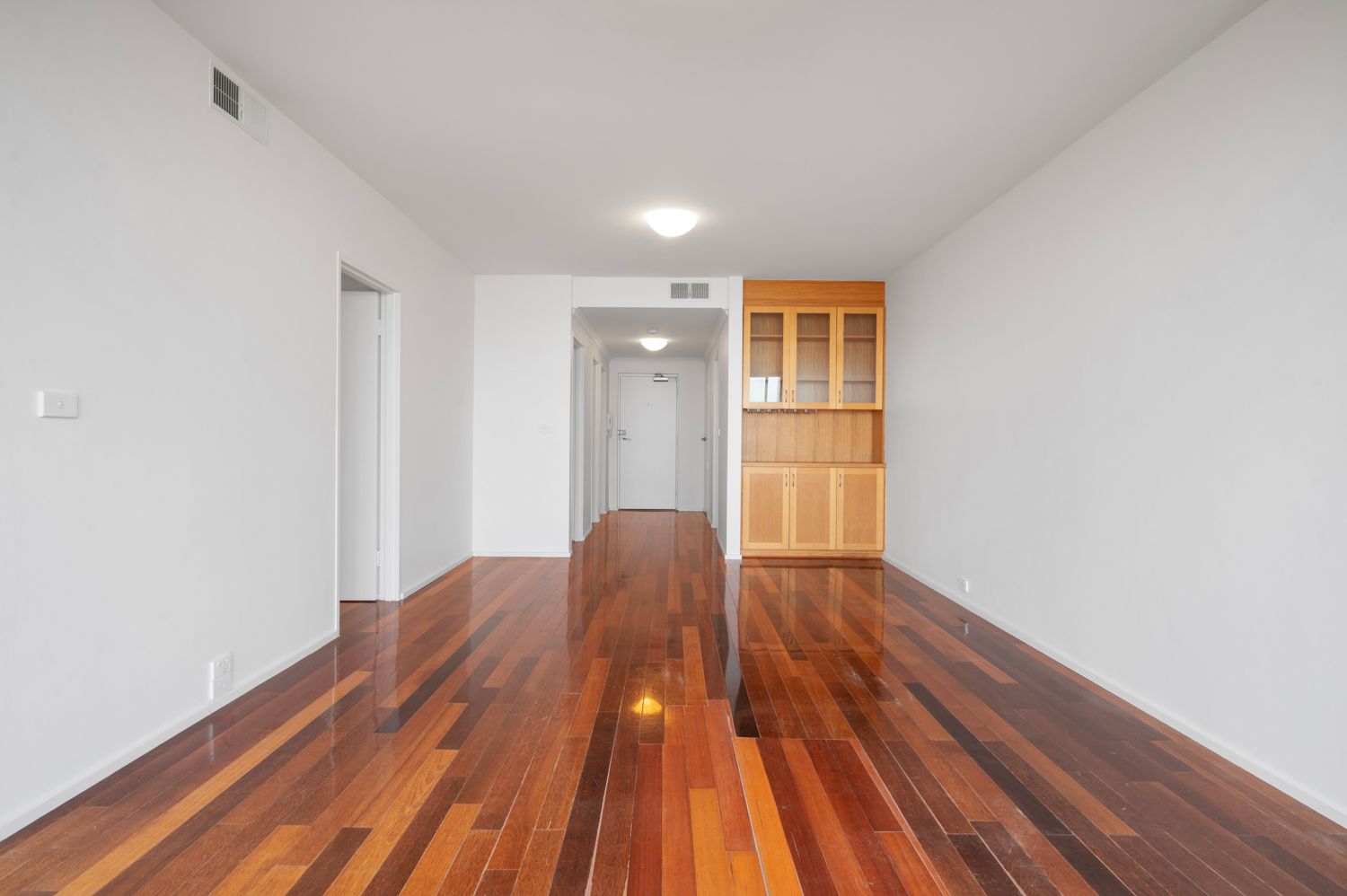 8/267 Beaconsfield Parade, Middle Park VIC 3206 Apartment For Rent