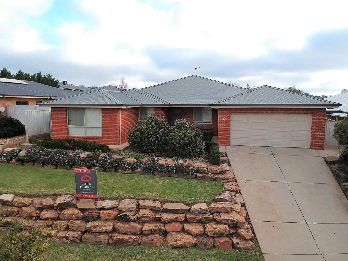 27 Balala Crescent, Bourkelands NSW 2650, Image 0