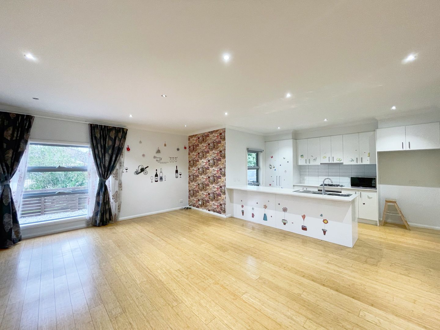 B/1 Arvern Ave, Avondale Heights VIC 3034 House For Rent 400 Domain