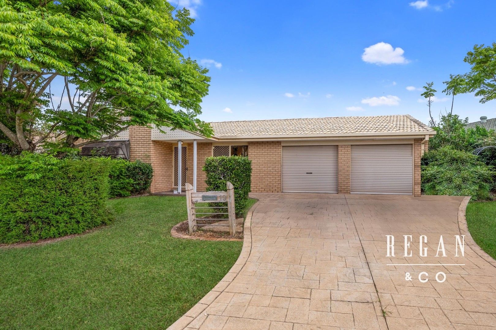 3 bedrooms House in 19 Wyena Street KALLANGUR QLD, 4503