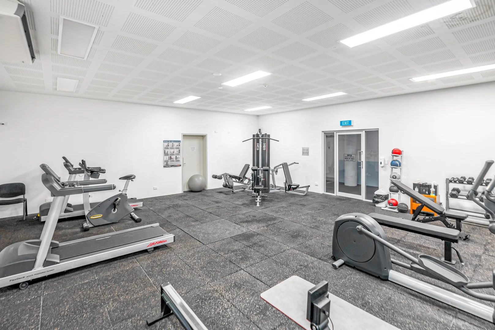 Additional image 16 of 4102/2-22 Veivers Road, Palm Cove QLD 4879