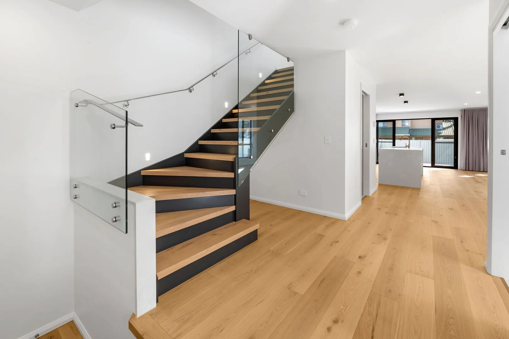 Additional image 9 of 1/31 Nankeen Avenue, Paradise Point QLD 4216