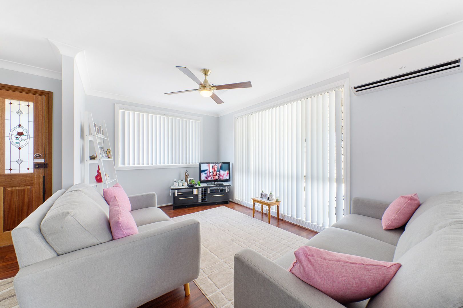 2/60 Watkin Avenue, Woy Woy NSW 2256, Image 1