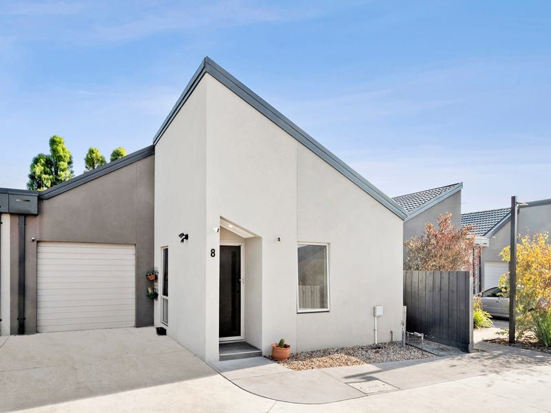 8/182-188 Cox Road, Lovely Banks VIC 3213, Image 2