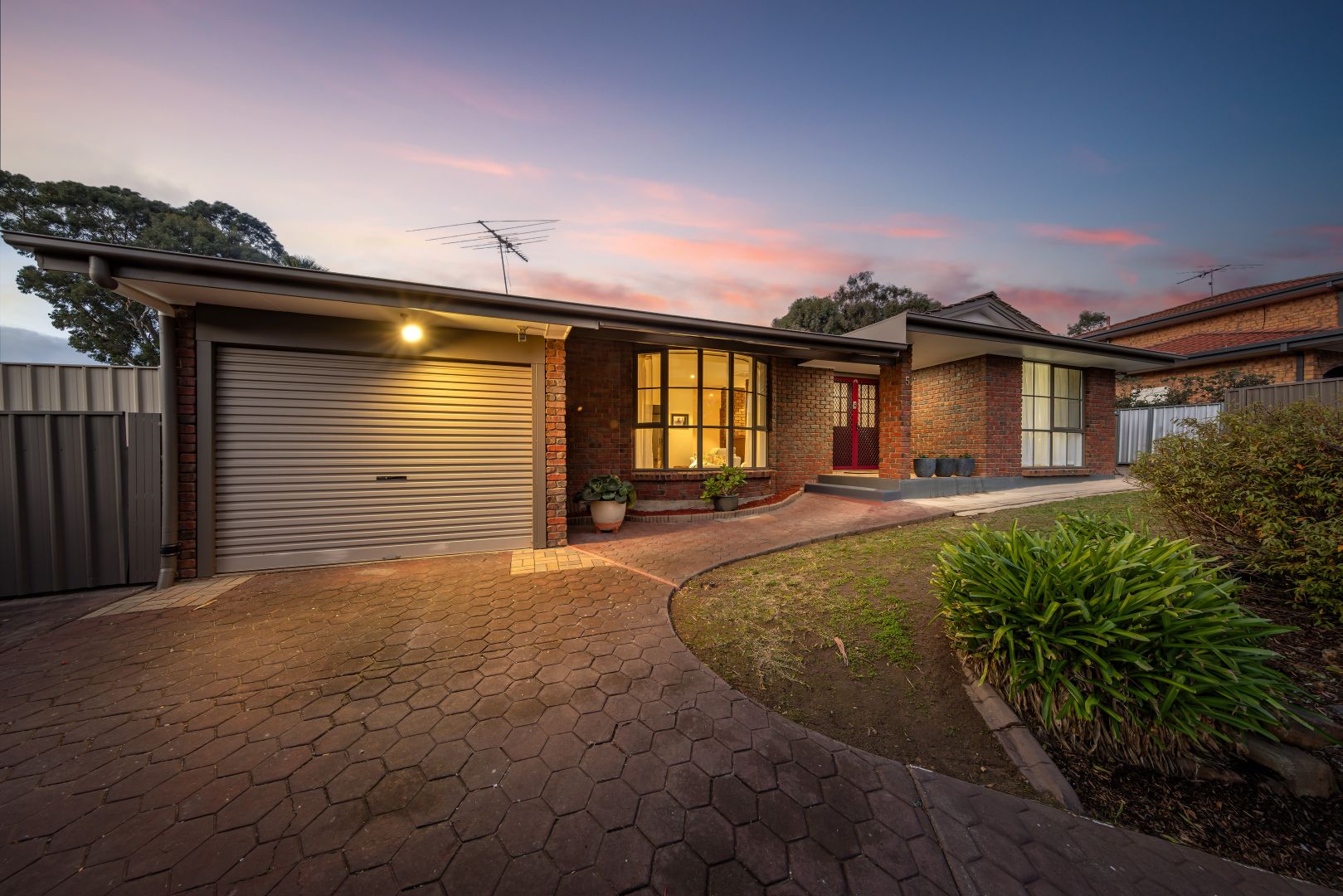 5 Southern Cross Drive, Happy Valley SA 5159, Image 1