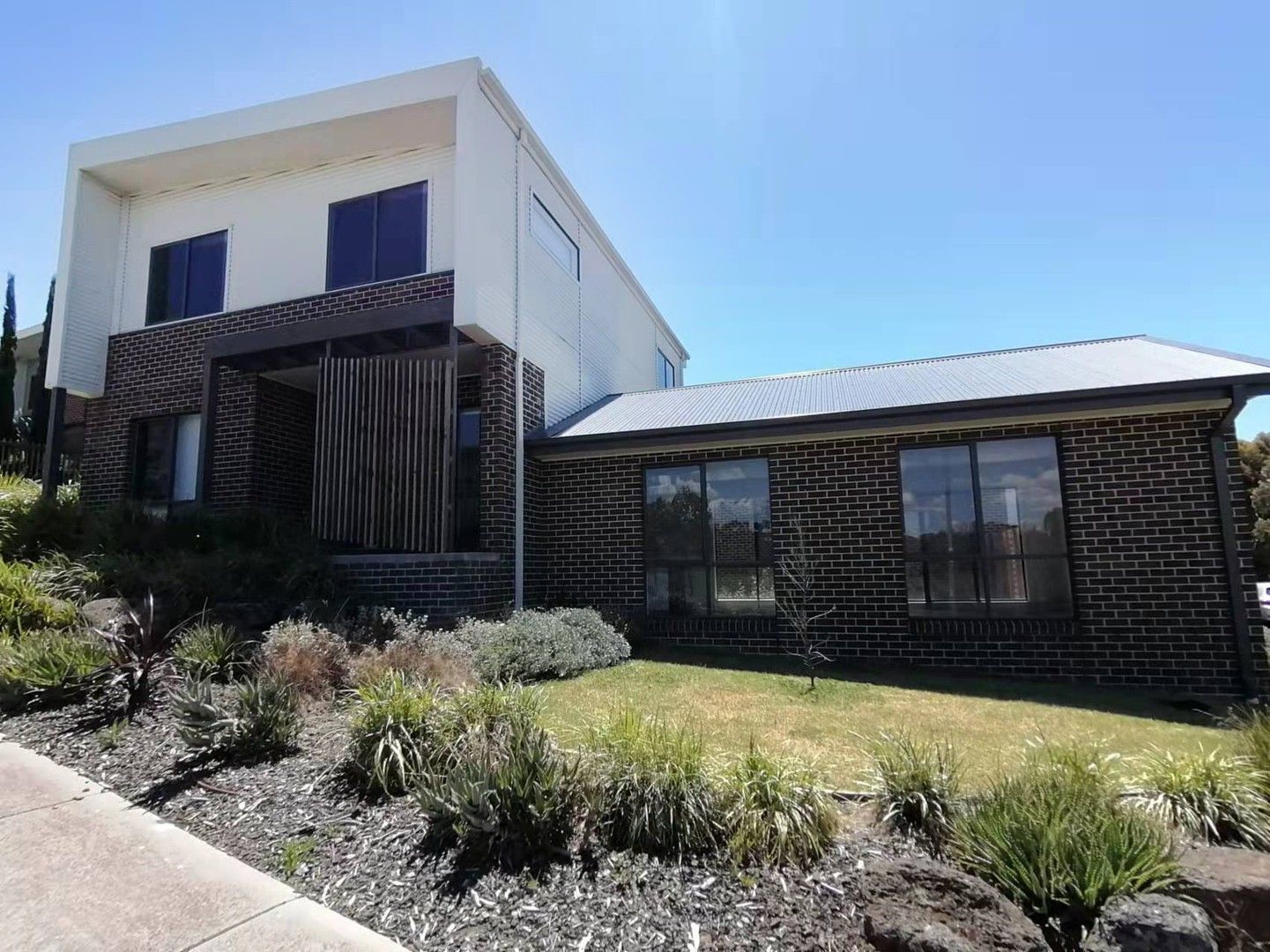 34 Vista Circuit, Westmeadows VIC 3049 House For Rent Domain