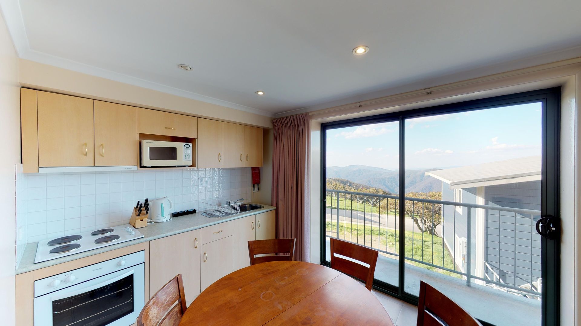 206/45 Summit Road, Mount Buller VIC 3723, Image 2