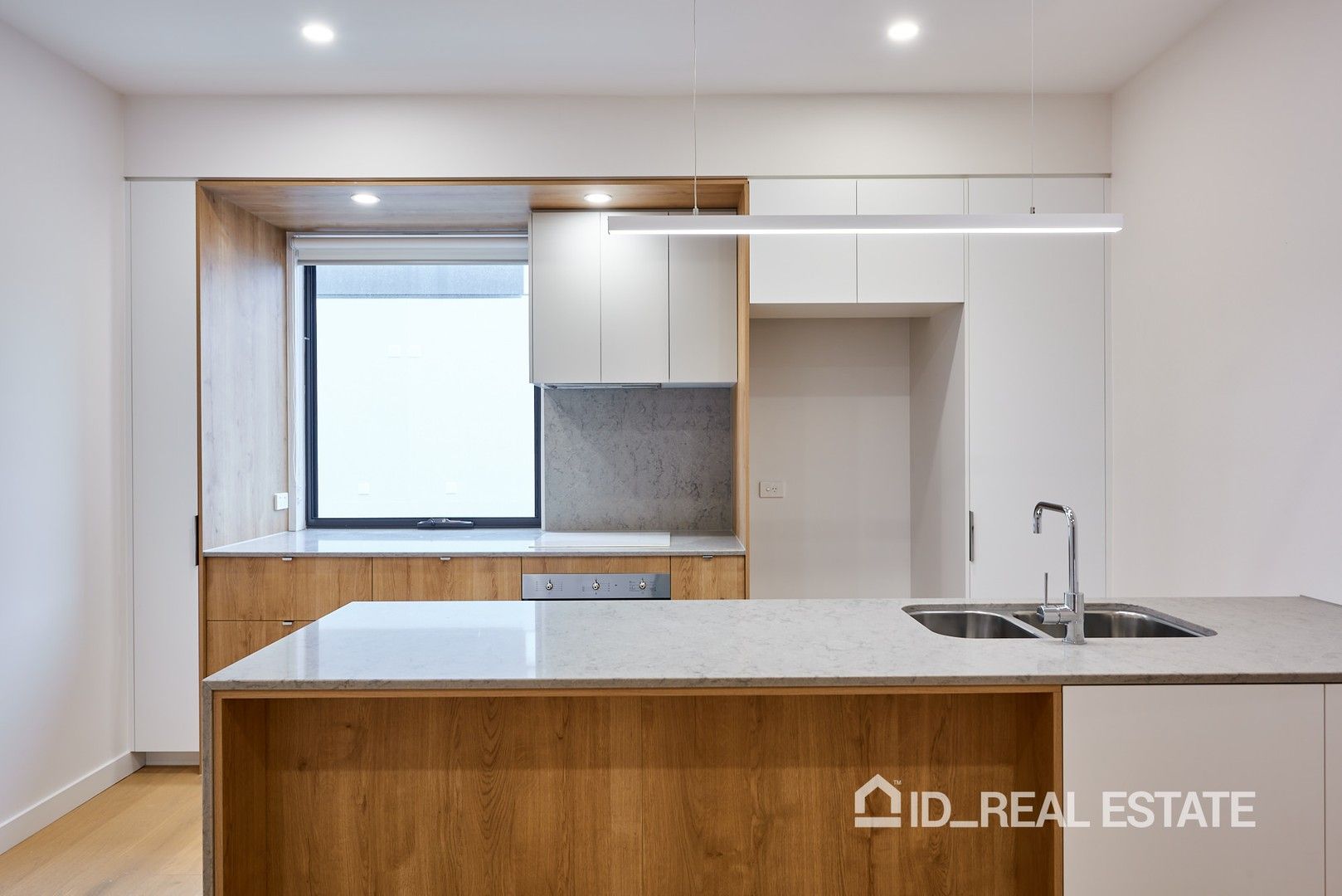 3 bedrooms Townhouse in 19 Cloth Rd YARRAVILLE VIC, 3013