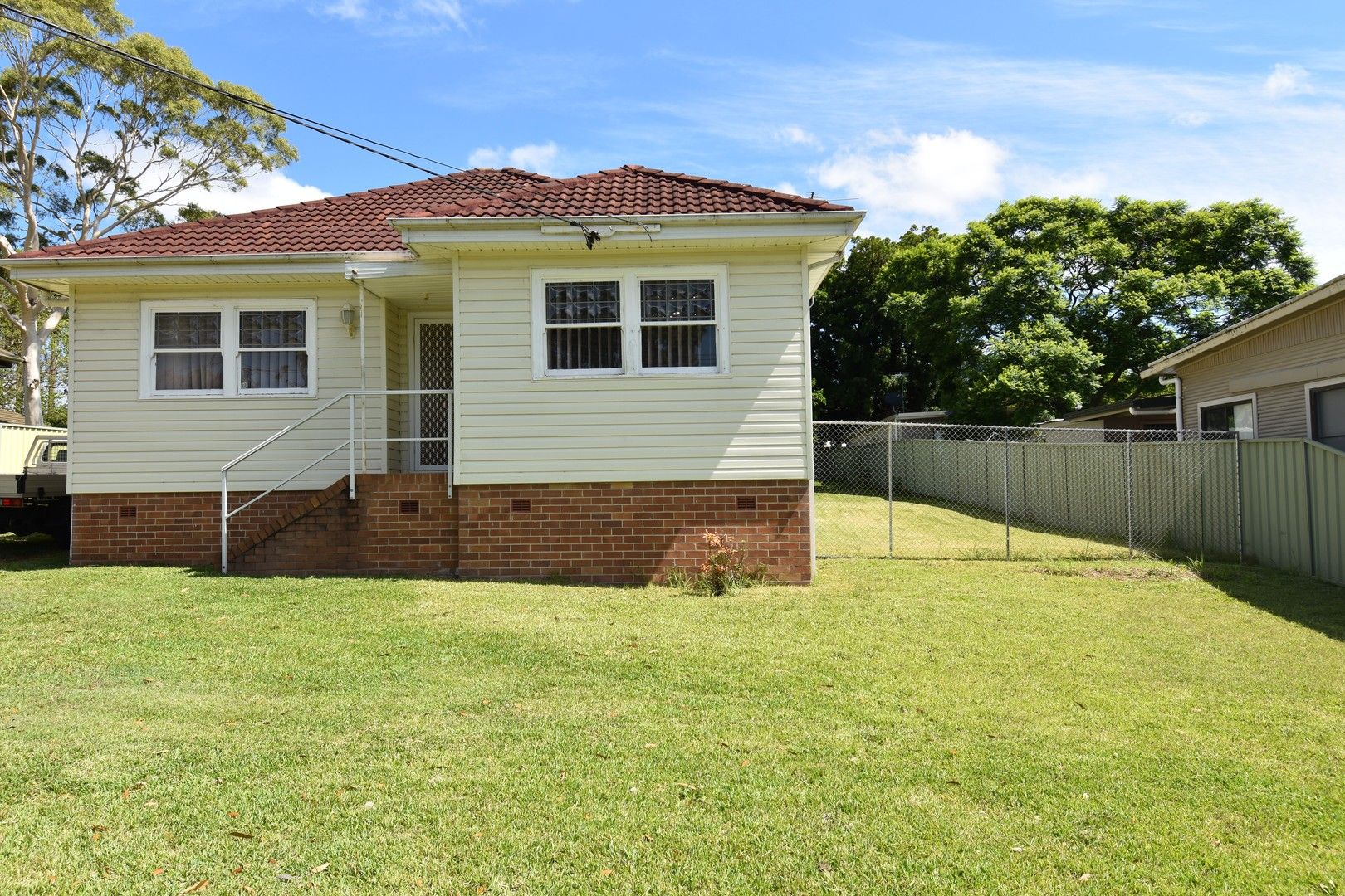10 Fourth Avenue, Loftus NSW 2232 House For Rent Domain