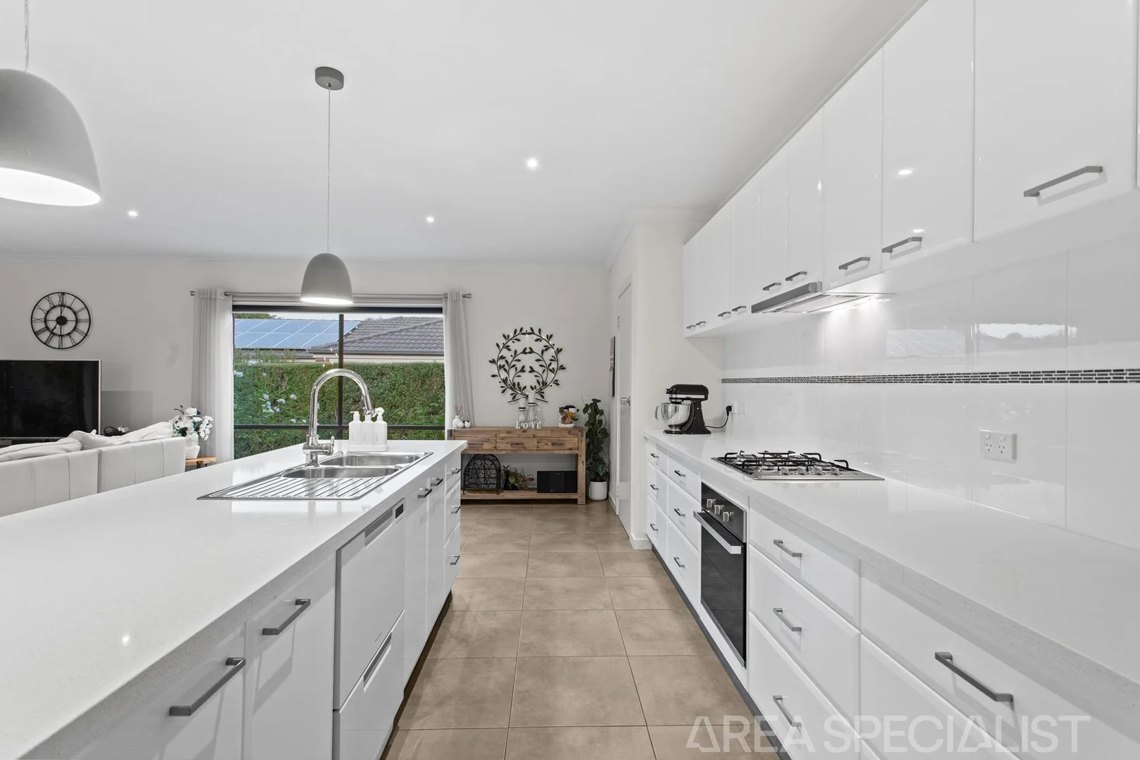 Additional image 3 of 28 Alexandra Mews, Langwarrin VIC 3910