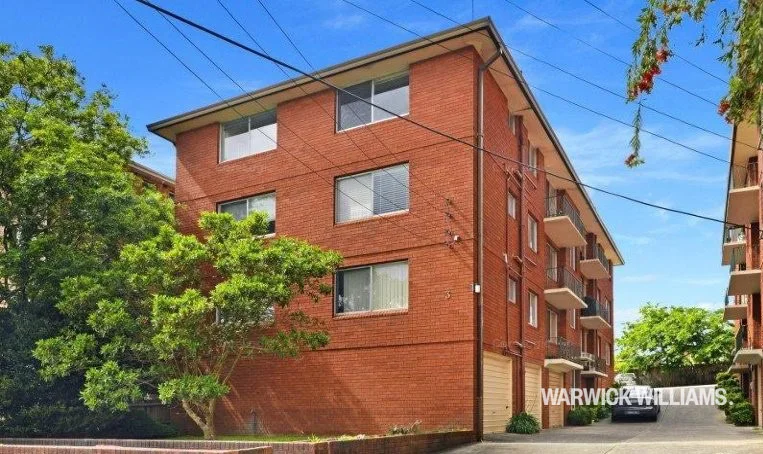 Additional image 5 of 2/3 Western Crescent, Gladesville NSW 2111