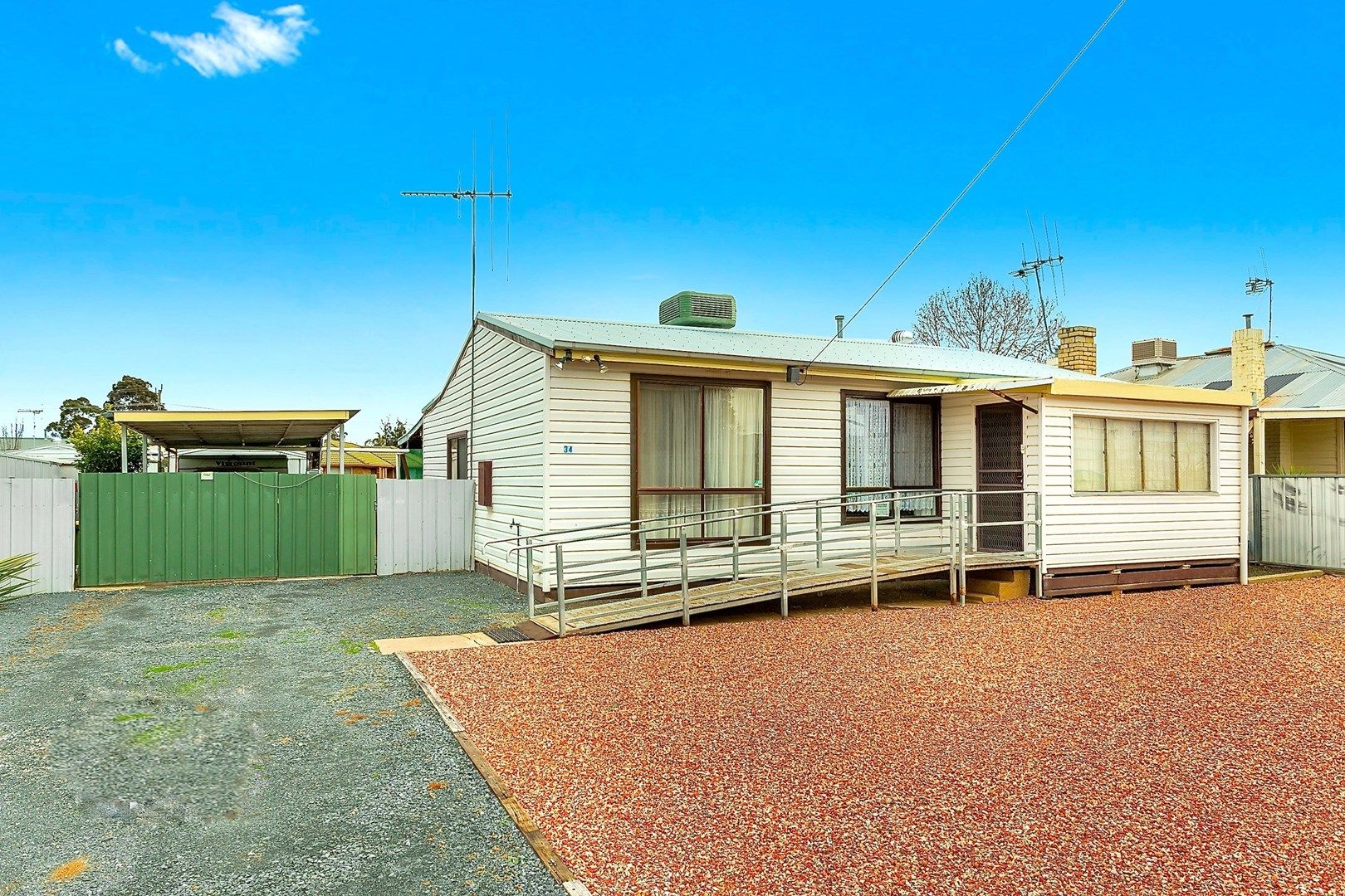 34 Hopetoun Street, Rochester VIC 3561, Image 0