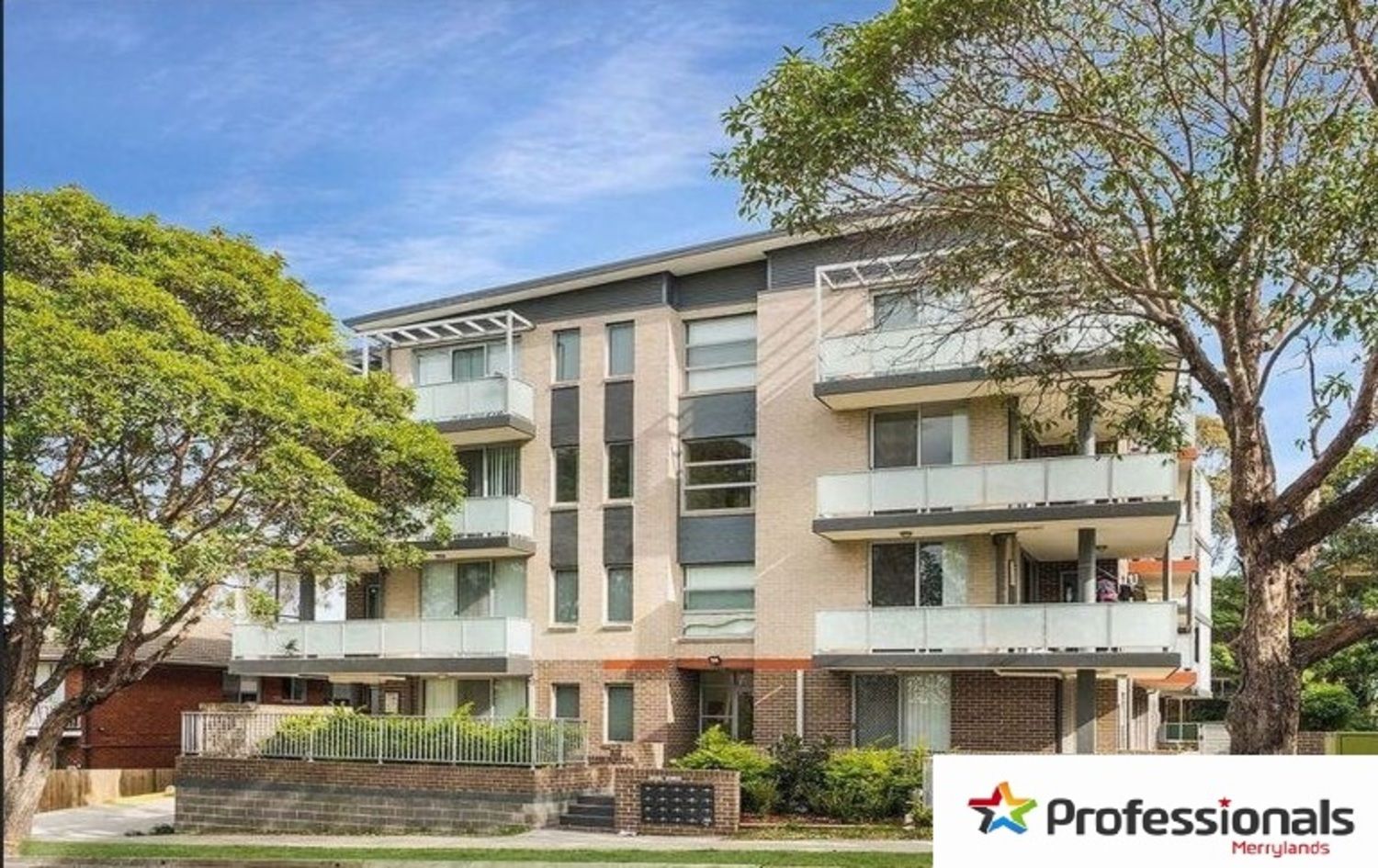 2 bedrooms Apartment / Unit / Flat in 19/135-137 Pitt Street MERRYLANDS NSW, 2160