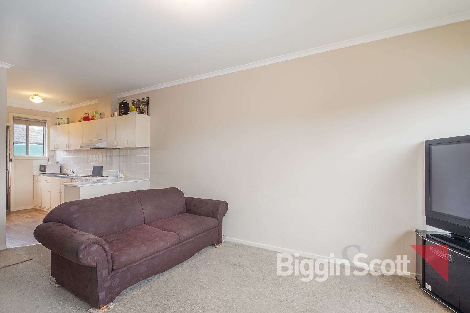 3/304 Albert Street, Sebastopol VIC 3356, Image 2